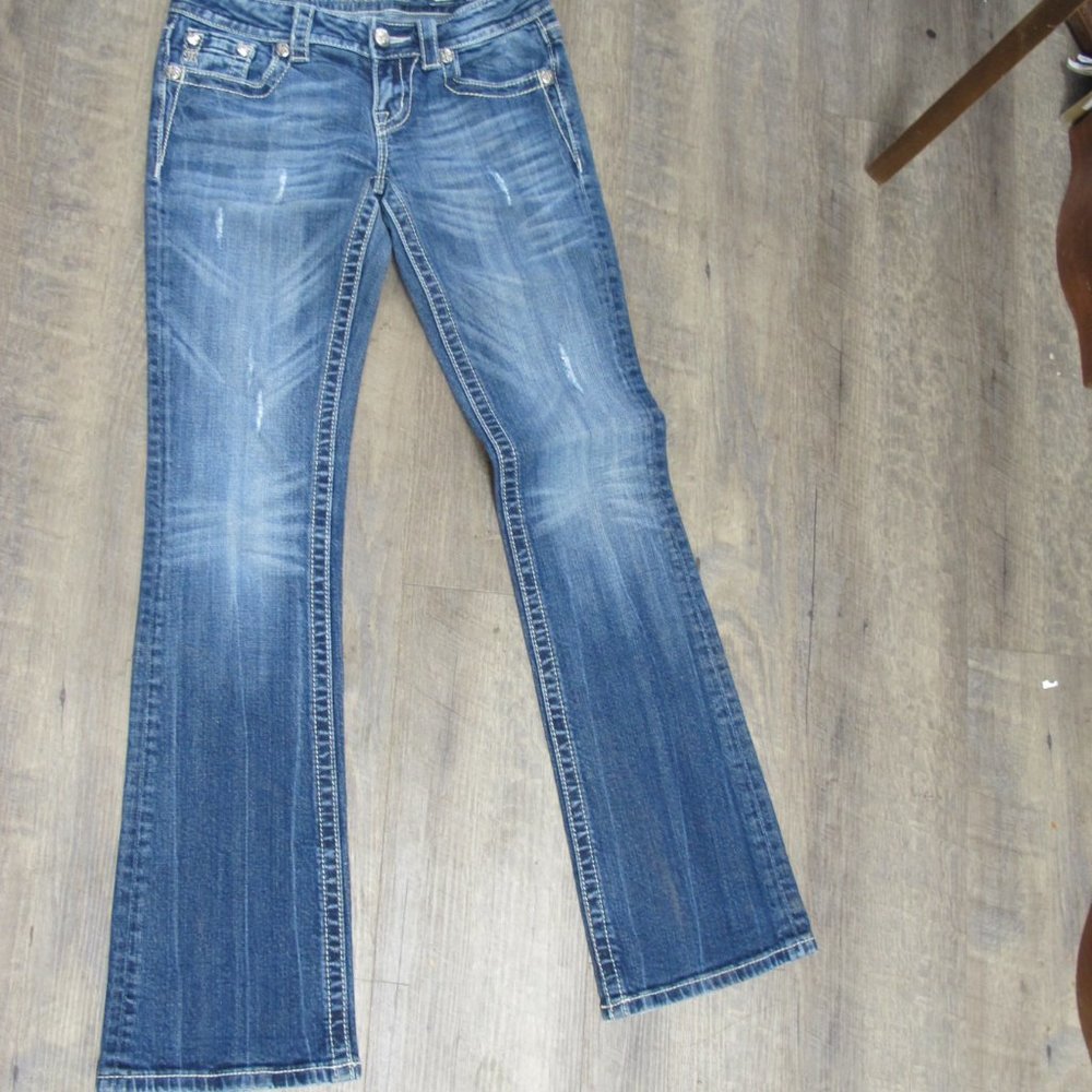 Miss Me Jeans Size 26 Women’s Boot Cut Bling Embroidered Floral - Picture 5 of 5